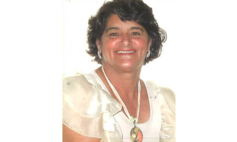 Autora - Lia Ferreira