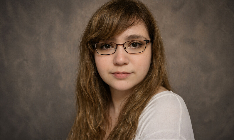 Autora - Melanie White